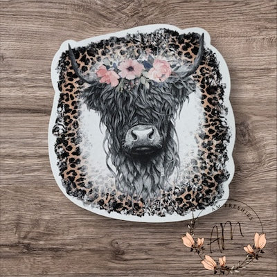 Highland Cow (leopard boarder)