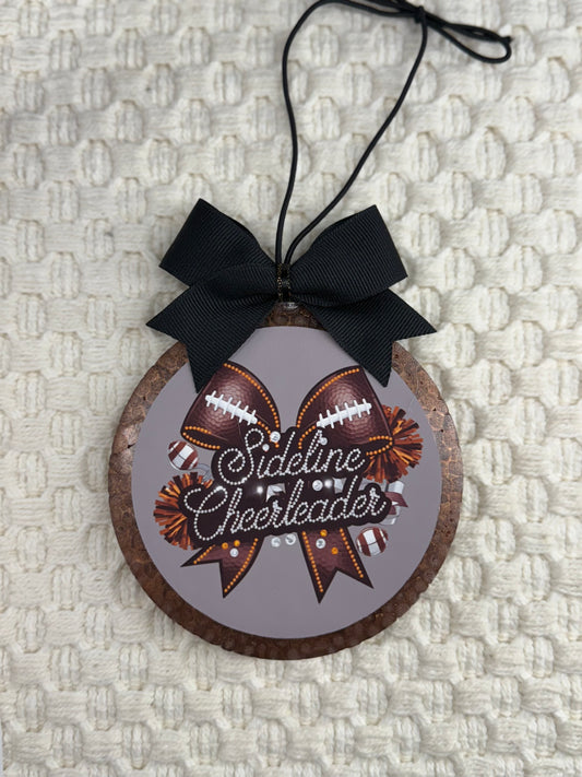 Sideline Cheerleader